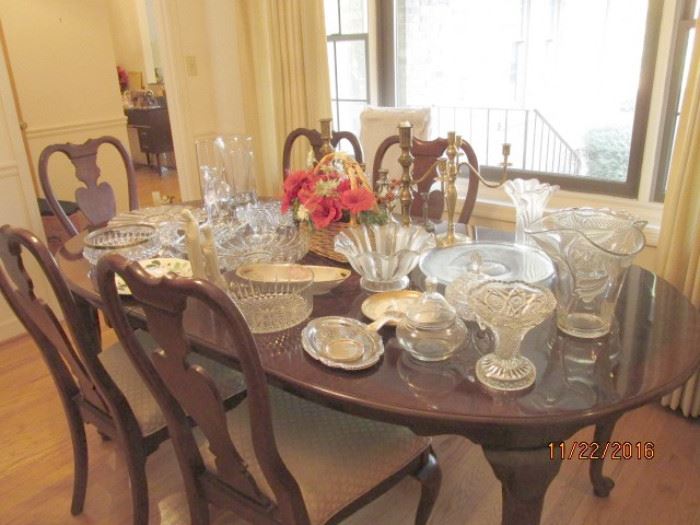 GLASSWARE, DINING TABLE AND CHAIRS