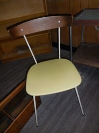 Mid Century Side Chair. 