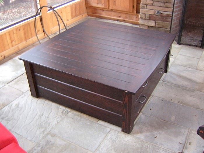 Stickley style coffee table with storage below.