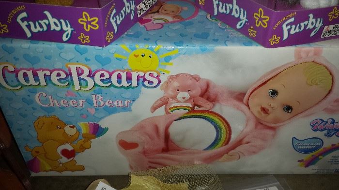 Care Bears Rainbow Cheer Bear-Mint in Box