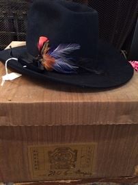 Men's Beaver hat  10X Resistol