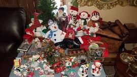 Huge Christmas Lot of decor, collectible ornaments, precious moments, disney, Looney Toons, Daffy duck, porky pig, Flintstones, Bird, Sylvester and Tweety, Bugs Bunny, Minnie Mouse, Mickey Mouse, plush, ceramic, snowman, gingerbread man, silver, swarovski, mini tree, santa claus, Mrs Claus, Santa tree topper, gold basket, lights, ornaments, balls, Lots of strings of lights, pine cones, decor, vintage, Rare Vintage Santa and Mrs Claus made from Reindeer fur from Norway, Norway Norweigian trolls ceramic, 