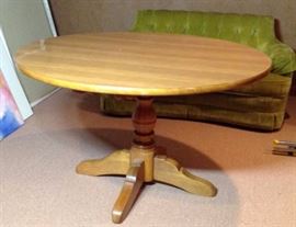 Wood pedestal table