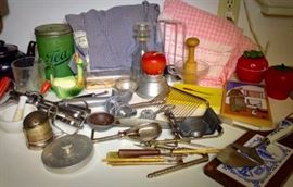 Vintage Kitchenware