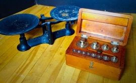 Balance scale and weights vintage