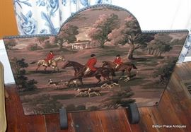 Fabric Hunting Fire Guard, sits inside the base