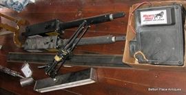 Automatic gate opener