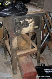 Band saw bench