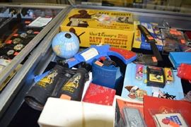 Pinnoculars, Toys, Cap Guns