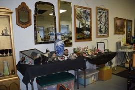 Perfume, Vase, Porcelain Boehm Roses, Curio