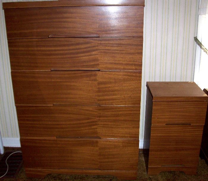 and matching chest & night stand.............