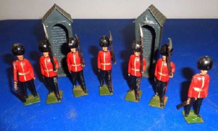 Vintage Cast Iron Toy Soldiers (Britains LTD)