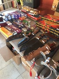 Large selection of hunting knives and pocket knives