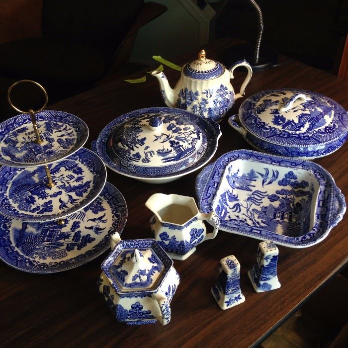 Lots of Blue Willow / Old willow / Willow china. I probably have that missing piece that you need.