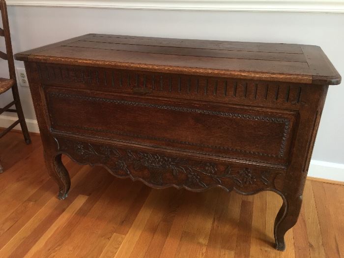 Antique French coffer or blanket chest - late 18th century, hinge top