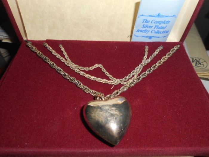 Silver plated 18' 24" and 30 Inch Heart Pendant 