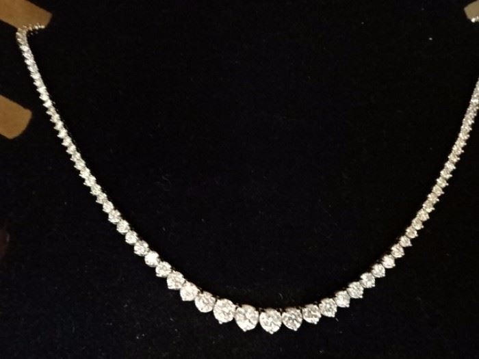Exquisite Diamond Necklace for that Special Someone!