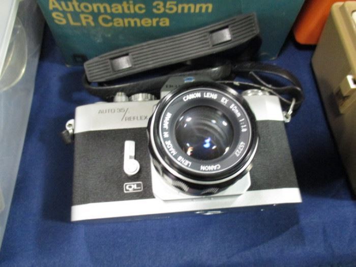 Bell & Howell 35mm vintage camera