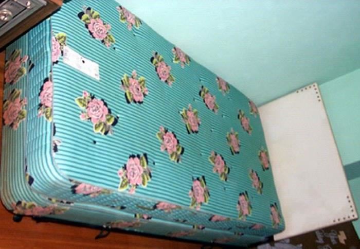 1950's twin size bed