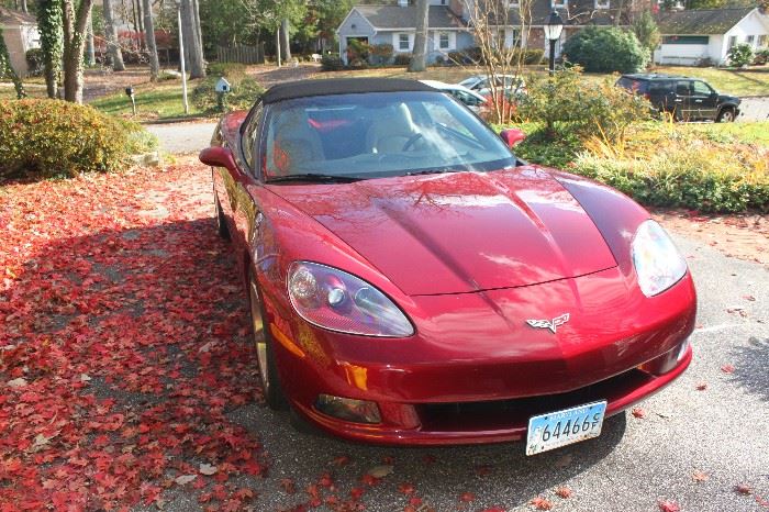 2006 Corvette 30K and has all the options.