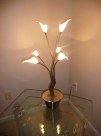 CONTEMPORARY LAMP