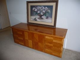 CONTEMPORARY DRESSER, ART
