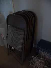 PADDED FOLDING CHAIRS