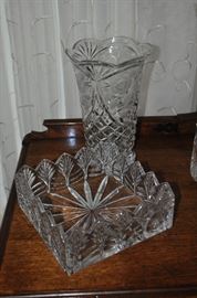 Napkin holder and vase