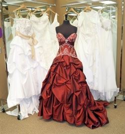 Night Moves, Mia Solano and Raylia Design Gowns, Total Qty 7; Includes Night Moves: 6424, White, Size 8; Mia Solano: M1061Z, Ivory, Size 10