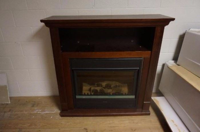 Temco Electric Fireplace
51"x 16"x 49"
Model TEF 33/36
comes with manual