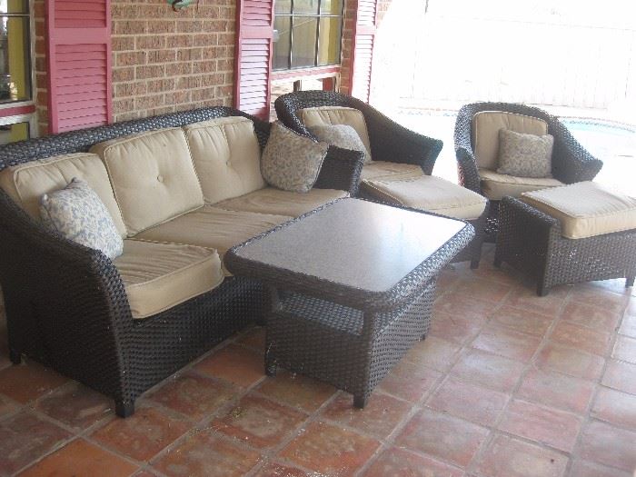 patio furniture set