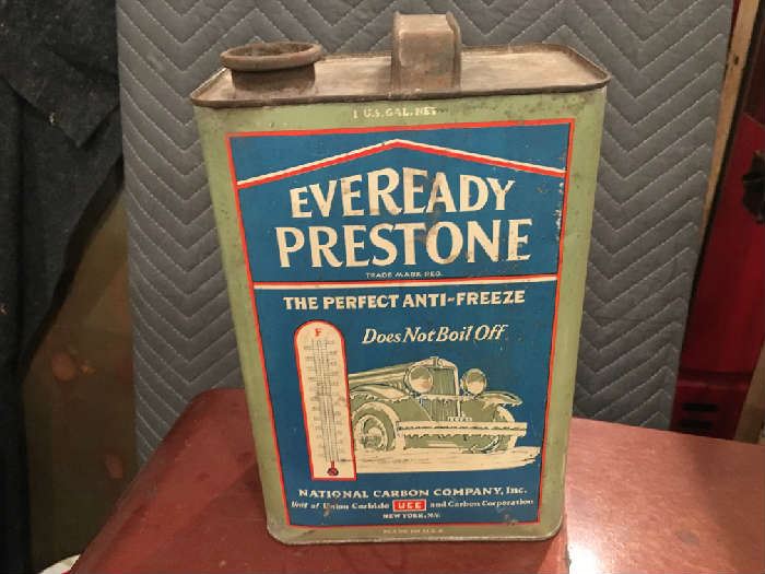 Prestone Oil Can