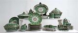 272. ASSEMBLED SERVICE OF CHINESE EXPORT PORCELAIN "CABBAGE LEAF AND BUTTERFLY" DINNERWARE