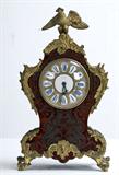 363. ENGLISH ORMOLU-MOUNTED "BOULLE" BRACKET CLOCK
