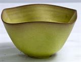 401. OTTO AND GERTRUDE NATZLER: SQUARE-FORM BOWL