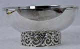 518. TIFFANY AND CO. STERLING SILVER FOOTED BOWL