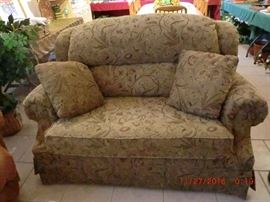 LANE twin size sleeper love seat