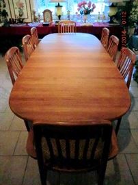 BENNY LINDEN DANISH MODERN Teakwood dining table and 8 chairs