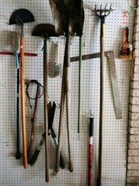 Lawn tools 