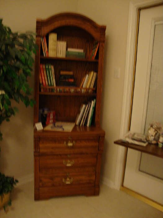 Bookcase (there are 2 matching)