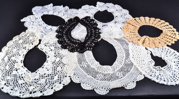 61: 7 Vintage Crocheted Collars