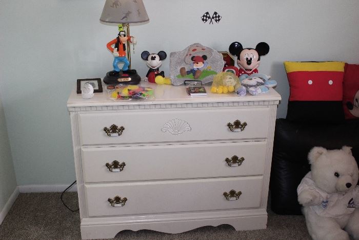 Solid wood white 3 drawer dresser. Disney collectibles