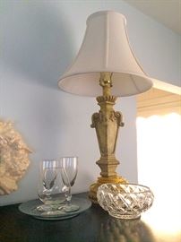 Vintage Glassware & Decorator Lamp