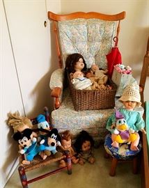 Collection of Antique / Vintage Dolls & Stuffed Animals