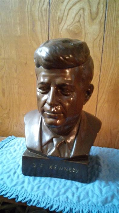 Kennedy bust