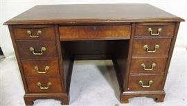 Mahogany kneehole desk