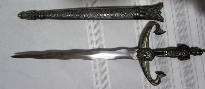 Egyptian pattern dagger