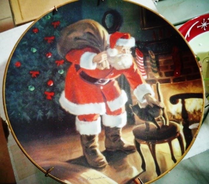 Collectible Christmas plates