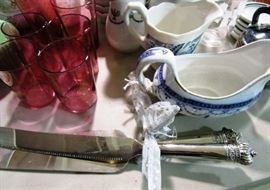 Wedding servers, gravy boats