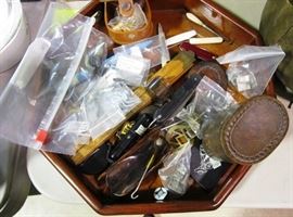 Box lot of mens tools